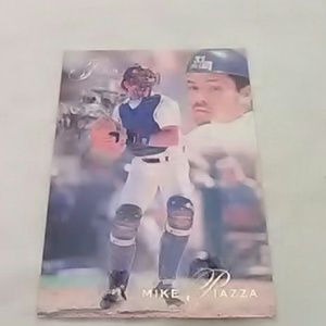 ⚾Dodgers MIKE PIAZZA MINT CARD